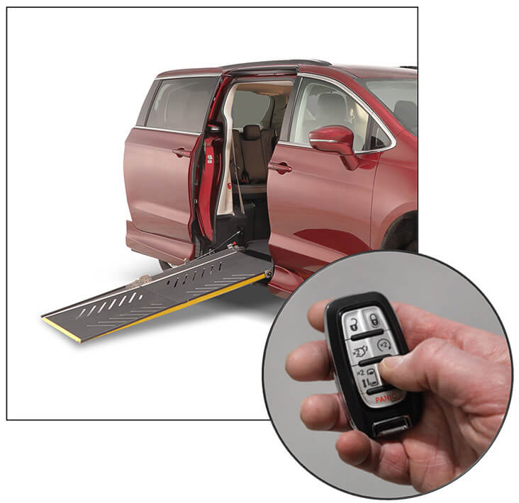 <strong>Easy Operation</strong><br/>
A power fold-out ramp is operated by an integrated key fob.