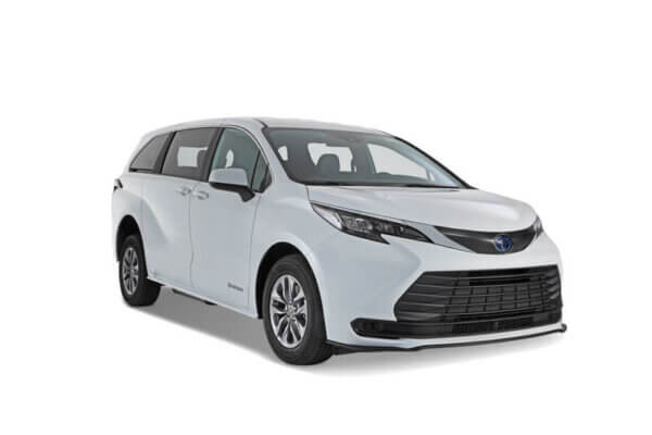 Toyota Sienna Hybrid Rear-Entry - Image 8